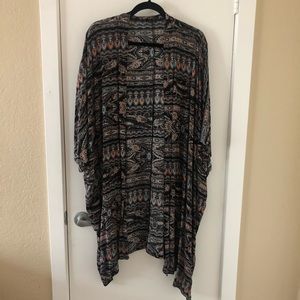 Blue and coral printed kimono